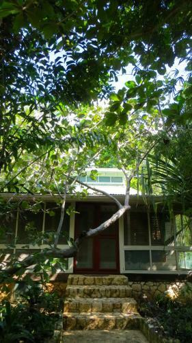 Hostal Tingalaya's Retreat