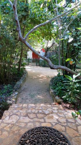 Hostal Tingalaya's Retreat