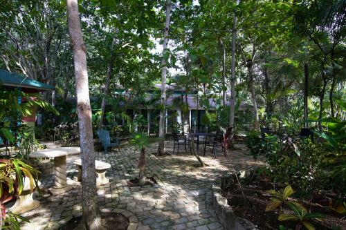 Hostal Tingalaya's Retreat