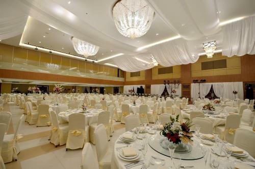 Hotel Henann Resort Alona Beach