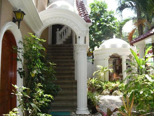 Hotel Blue Crystal Beach Resort
