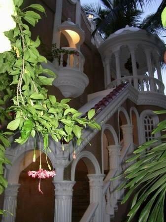 Hotel Blue Crystal Beach Resort