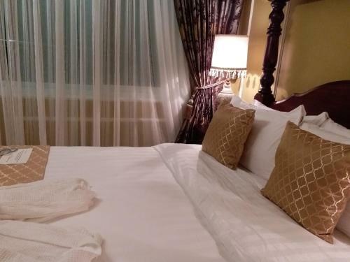 Lee Boutique Hotel