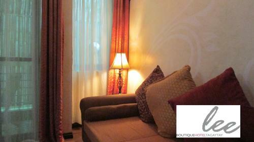 Lee Boutique Hotel