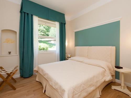 Baveno Villa Sleeps 10 Pool Air Con Wifi