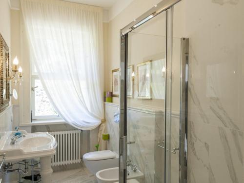 Baveno Villa Sleeps 10 Pool Air Con Wifi