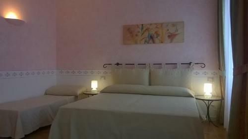 Caroline Hotel