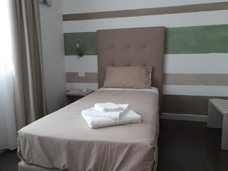 Hotel Grel