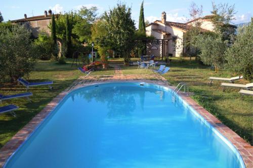 Le Casine-perignano-spinelli Apartment Sleeps 6