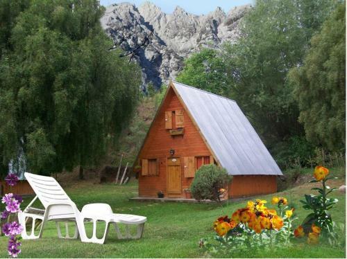 Lodge Caba�as Y Bodega Fraschetti - Niuke