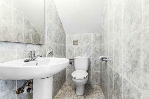 Cala D'or Villa Sleeps 6 Pool Air Con Wifi