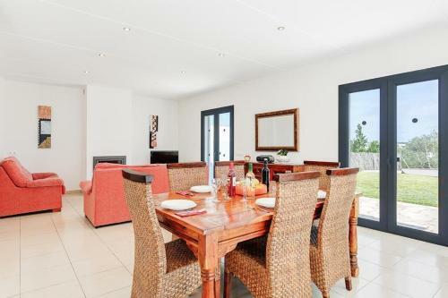 Cala D'or Villa Sleeps 6 Pool Air Con Wifi