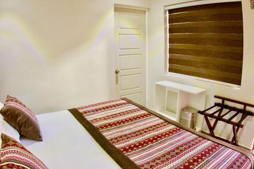 Yakana Hotel