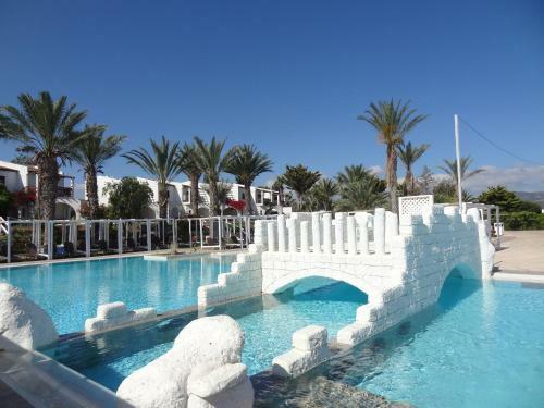 Hotel Latchi Family Resort