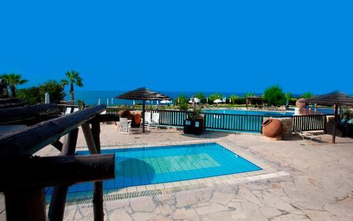 Aparthotel Akteon Holiday Village