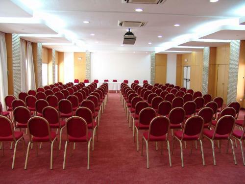 Hotel Ras El Ain