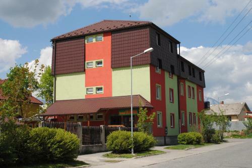 Hotel Penzi�n Sl�via