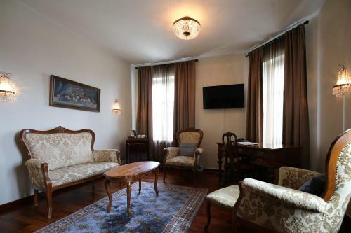 Boutique Hotel Y�puu