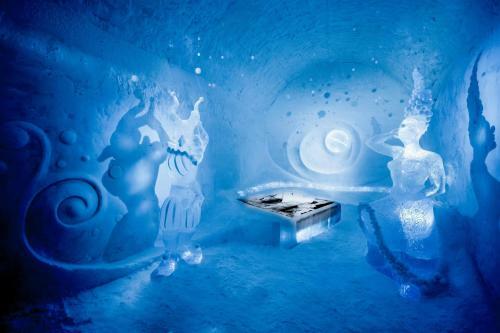 Icehotel