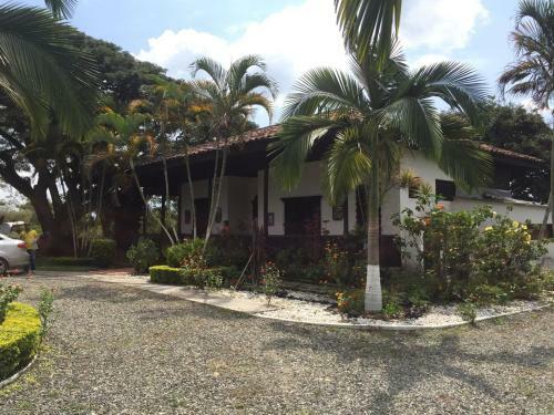 Finca San Rafael En Tebaida Quindio