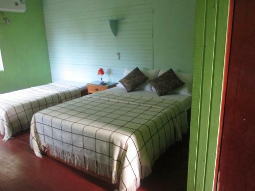 Hostal Hotel Flemming Tree