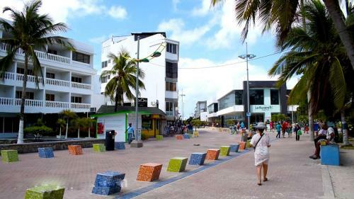 Di Apartment & Suites
