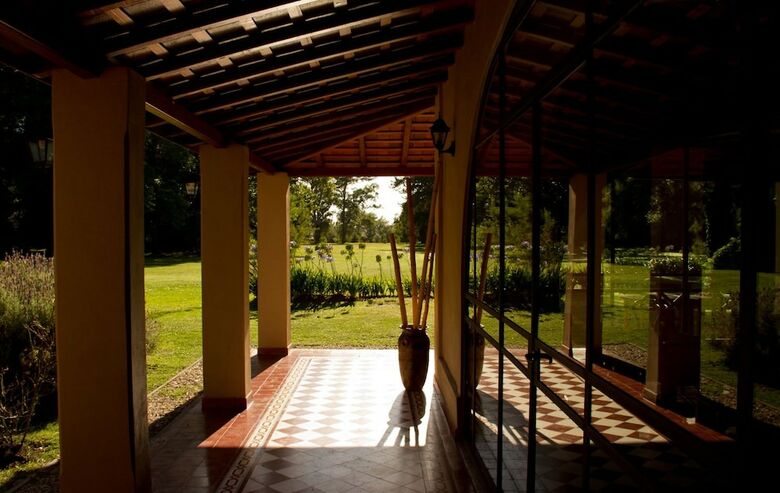 Posada Estancia Monte Viejo
