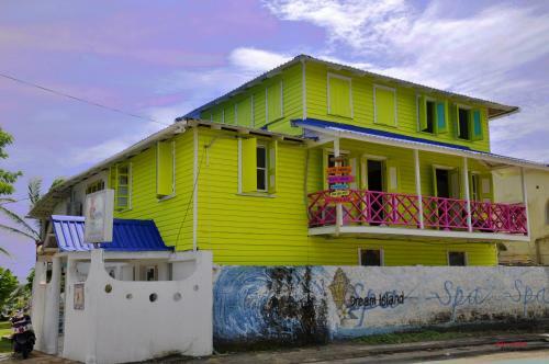 Nenes Beach House