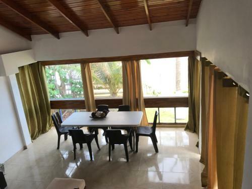 Hostal L'oceano Posada Nativa