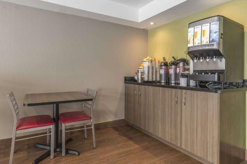 Motel Comfort Inn Belleville
