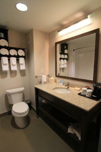 Hotel Hampton Inn & Suites Airdrie