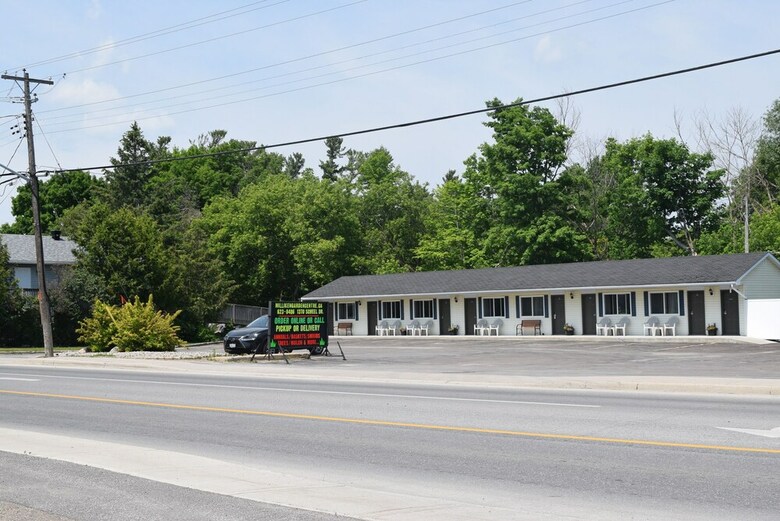 Motel Knights Inn Arnprior
