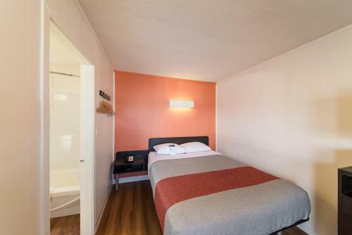 Hotel Motel 6 Cranbrook
