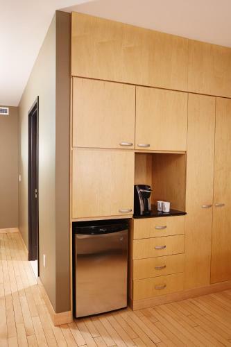 Hotel Le Dauphin St-hyacinthe