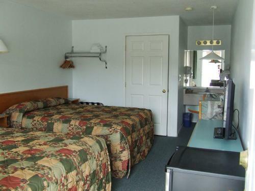 Ponderosa Motor Inn