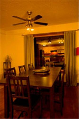 Mount 7 Guesthouse And B&B