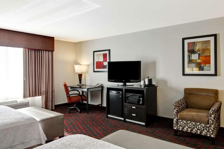 Hotel Hampton Inn & Suites Red Deer