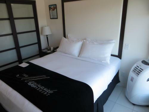 Aparthotel The Marinaside Resort