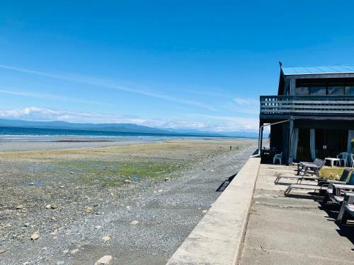 Hotel Sand Pebbles Inn