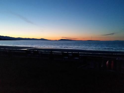 Hotel Sand Pebbles Inn