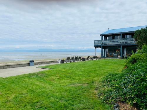 Hotel Sand Pebbles Inn