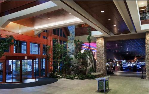 River Rock Casino Hotel