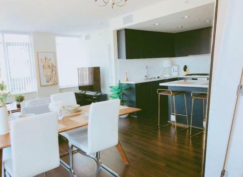 Richmond Gollner Apartment