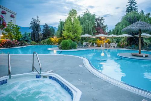Hotel Hilltop Inn - Salmon Arm