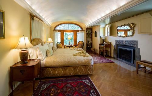 Villa Marco Polo Bed And Breakfast Inn