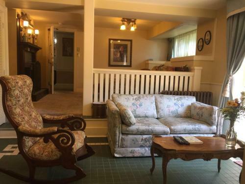 Beaconsfield Bed And Breakfast - Victoria