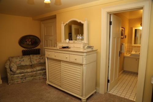 Beaconsfield Bed And Breakfast - Victoria