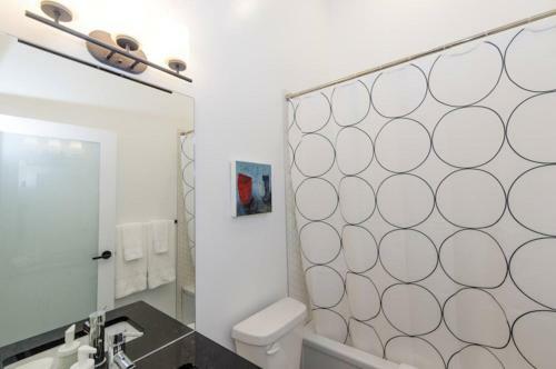 Apartamentos Lee Chong Luxury Vacation Rentals
