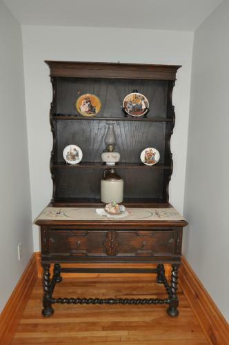 Holman's Heritage Suites