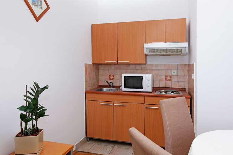 Hostal Apartments Vala